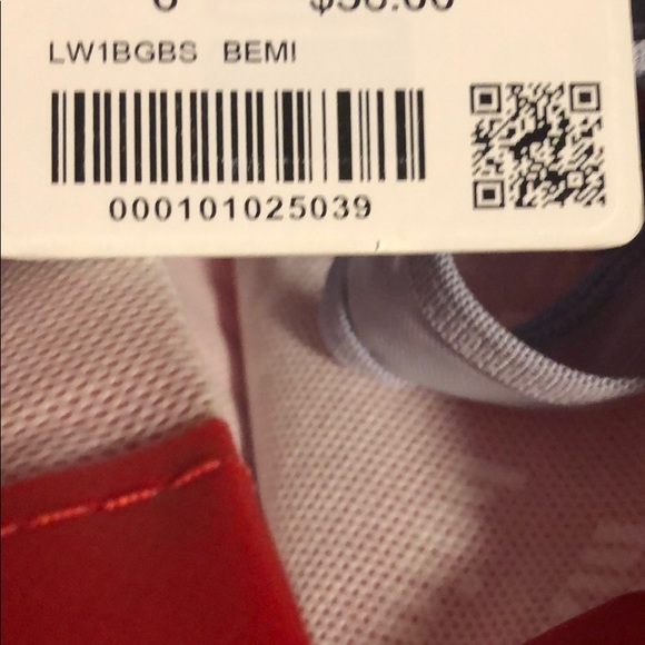 🆕 Lululemon Singlet 105 Mesh Tank Top Bemi - NWT - Picture 5 of 5